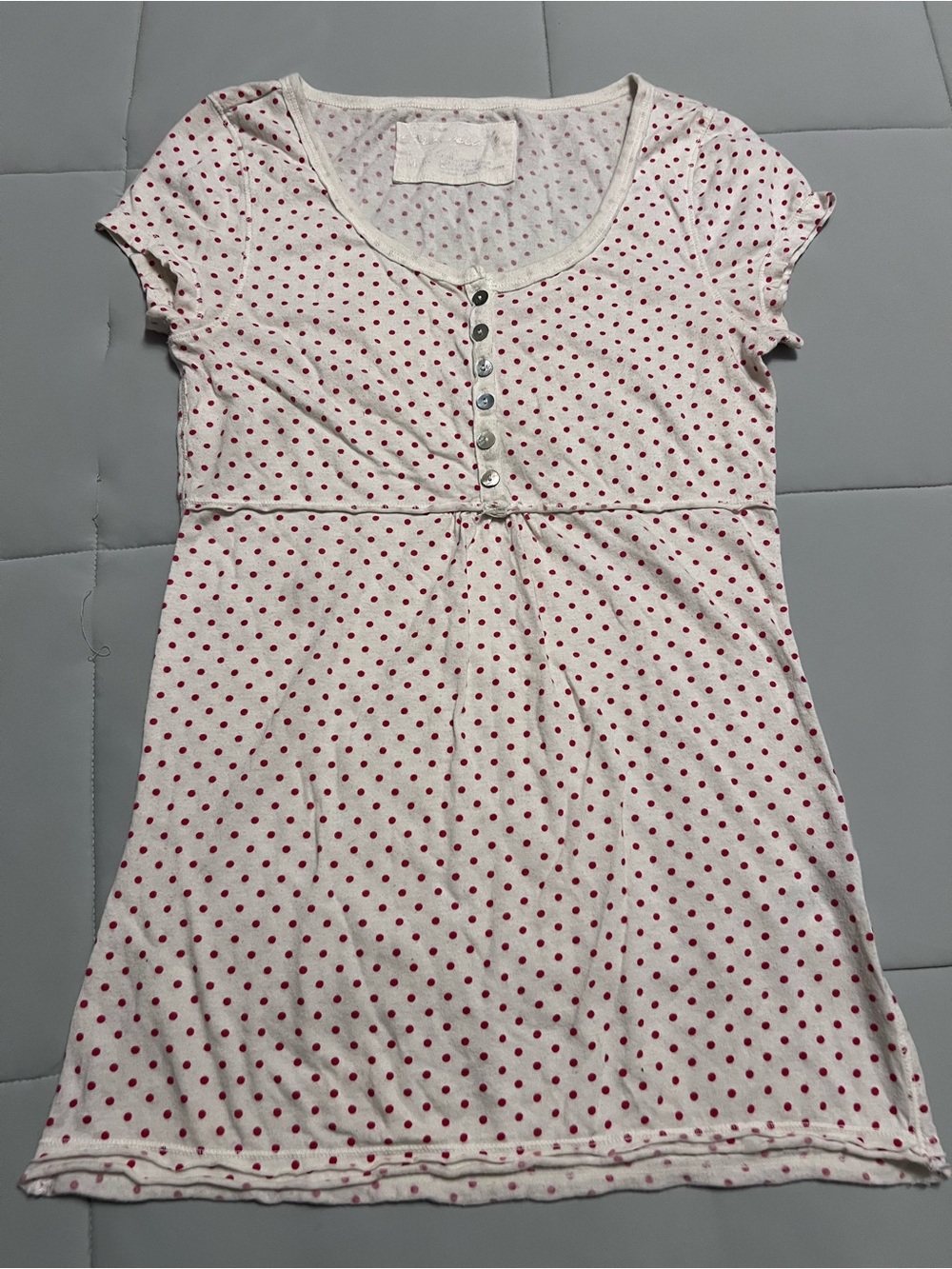 Vintage Y2K Aéropostale Polka Dot Babydoll Henley Top - Size M